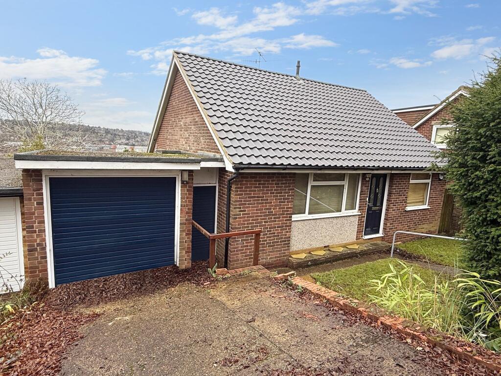 Main image of property: Deeds Grove, High Wycombe, HP12