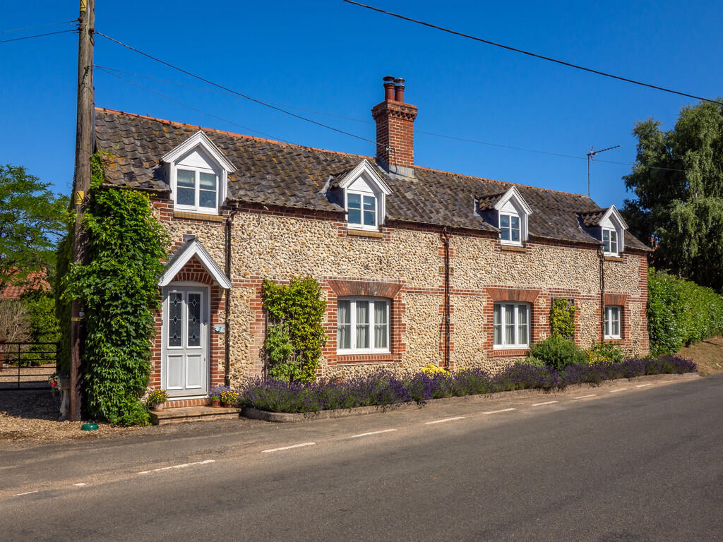 Main image of property: Fakenham Road, Tittleshall