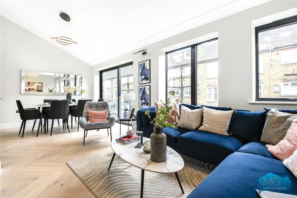 Main image of property: Aylmer Parade, Aylmer Road, London, N2