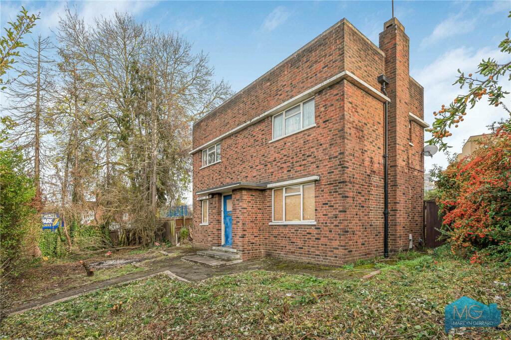 Main image of property: Wilmer Way, London, N14