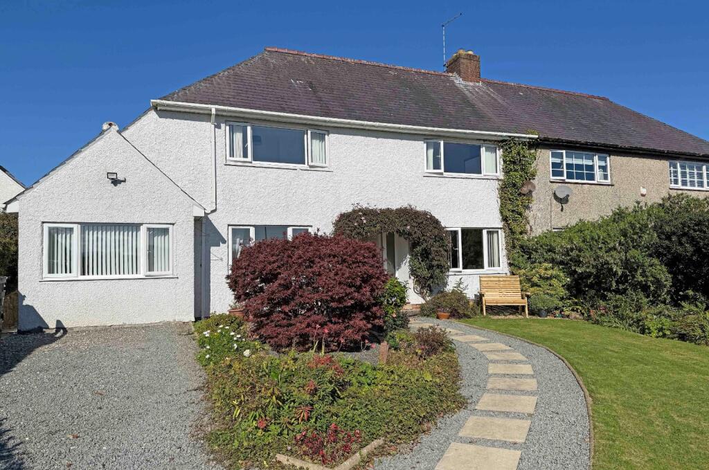 Main image of property: Garreglwyd, Benllech, Tyn-y-Gongl, Isle of Anglesey, LL74