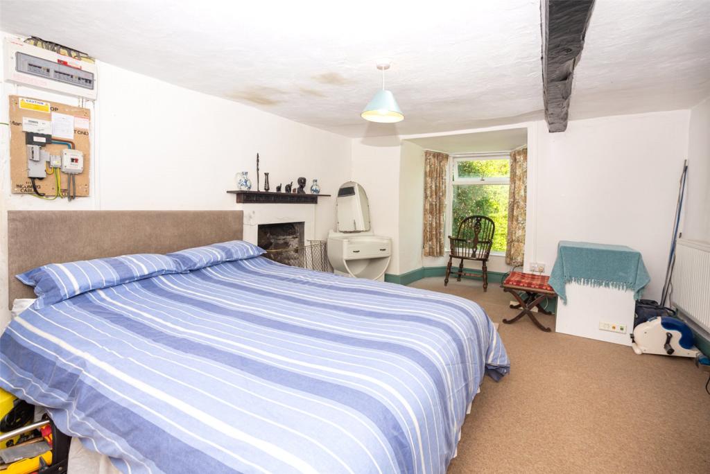 5 bedroom detached house for sale in Four Mile Bridge, Holyhead, Sir