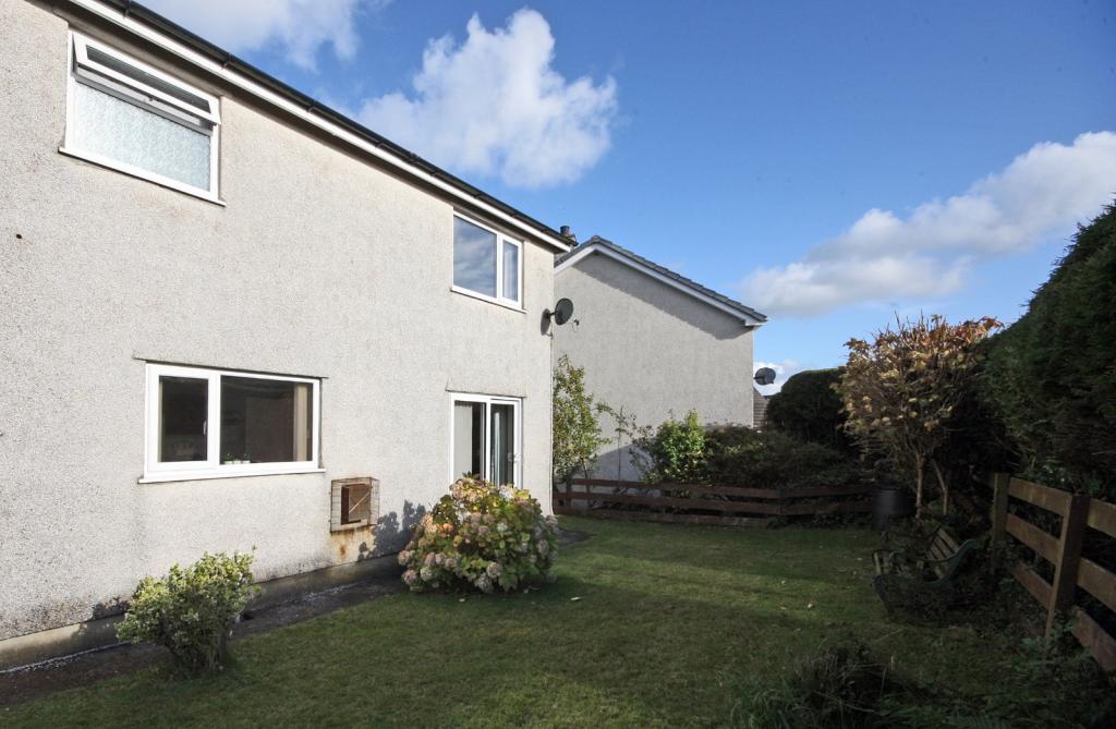 4 bedroom detached house for sale in Maes Derwydd, Llangefni, Anglesey