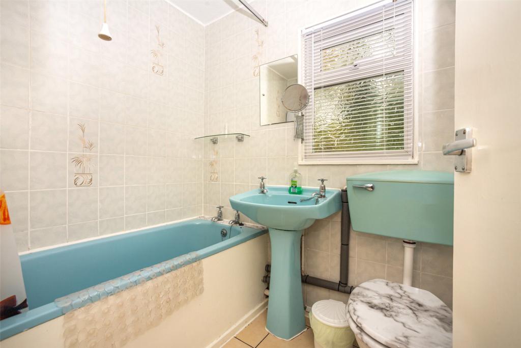 2 bedroom apartment for sale in Mill Stream, Caeathro, Caernarfon