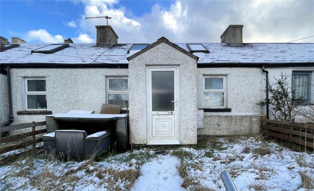 2 bedroom end of terrace house for sale in Rhosgadfan, Caernarfon, Gwynedd, LL54