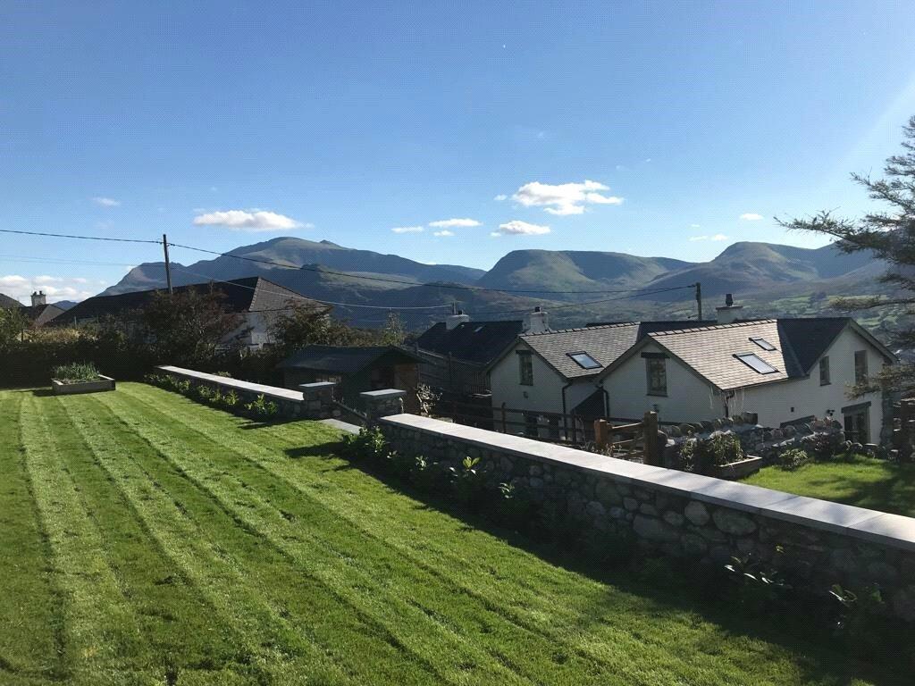 4 bedroom detached house for sale in Dinorwic, Caernarfon, Gwynedd, LL55
