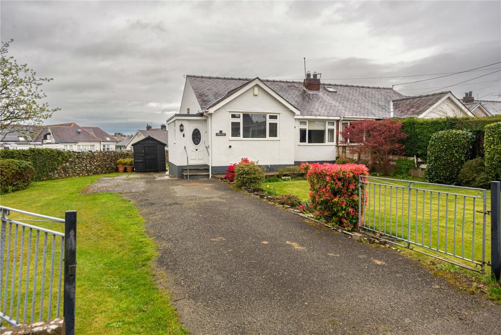Main image of property: Glanffynnon, Llanrug, Caernarfon, Gwynedd, LL55