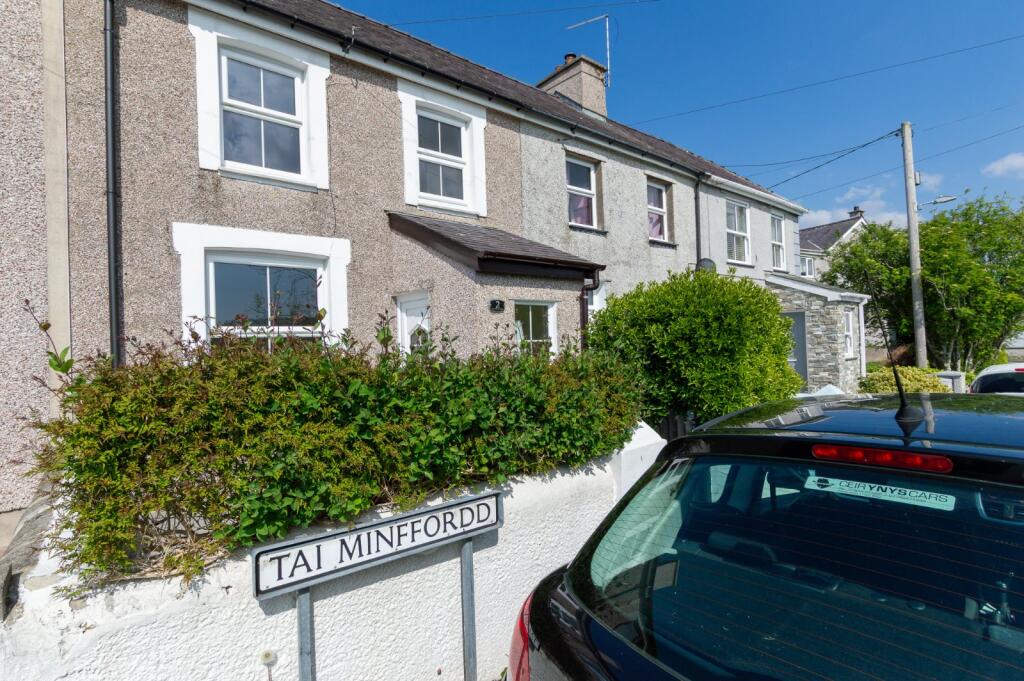Main image of property: Minffordd, Llanrug, Gwynedd, LL55