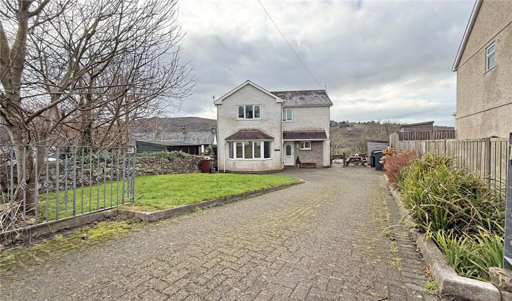 Main image of property: Waunfawr, Caernarfon, Gwynedd, LL55