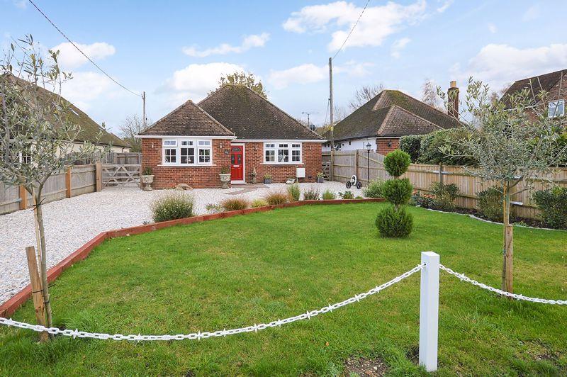 2 bedroom detached bungalow for sale in Weston Turville large garden