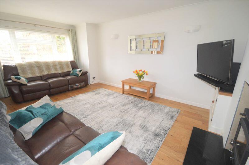 5 bedroom detached house for sale in Weston Turville, HP22