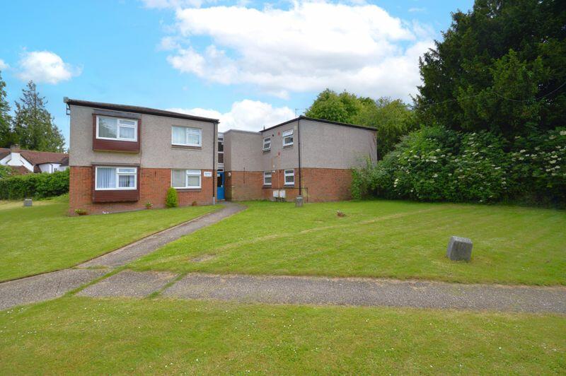 1 bedroom flat for sale in Halton Village, HP22