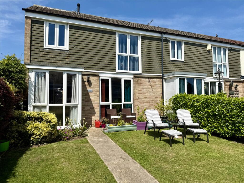 Main image of property: Lowood Drive, Bridlington, East Riding of Yorkshire, YO16