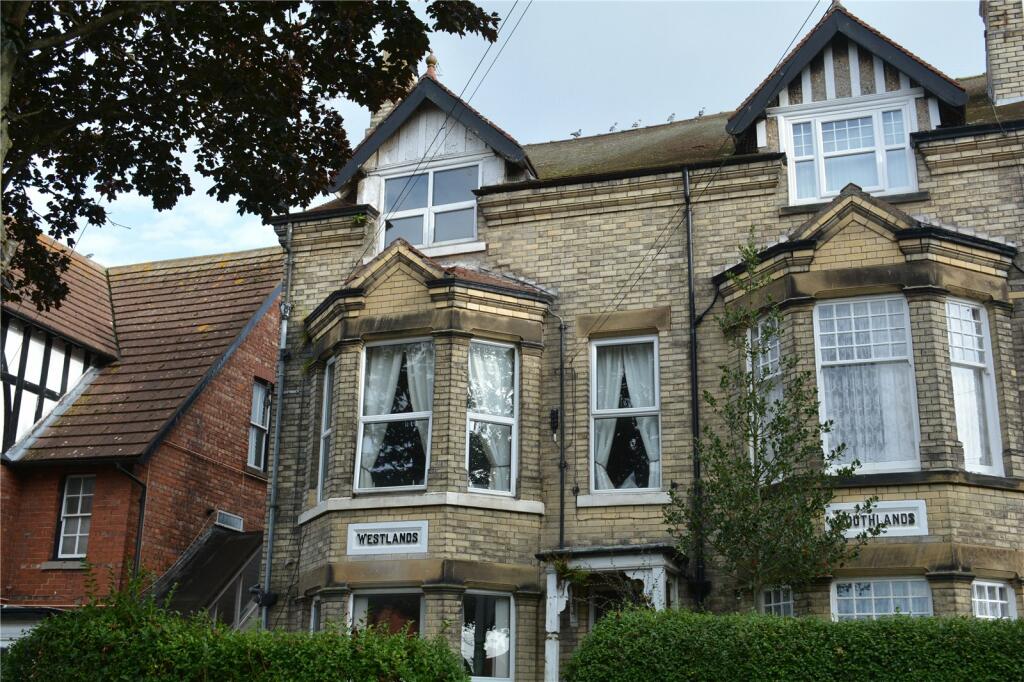 1 bedroom apartment for sale in Cardigan Road, Bridlington, East