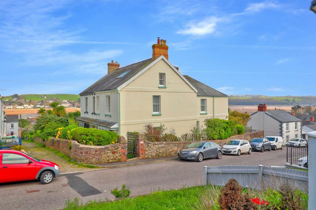 4 bedroom semidetached house for sale in Appledore, Bideford, EX39