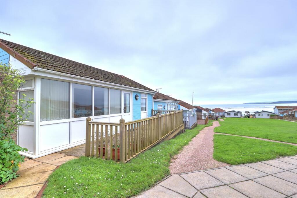 2 bedroom chalet for sale in Merley Road, Westward Ho, Bideford, EX39