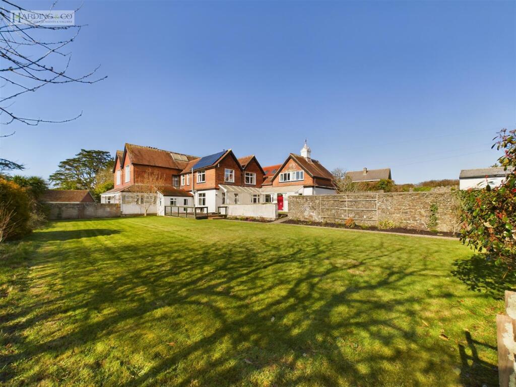 Main image of property: Durrant Lane, Northam