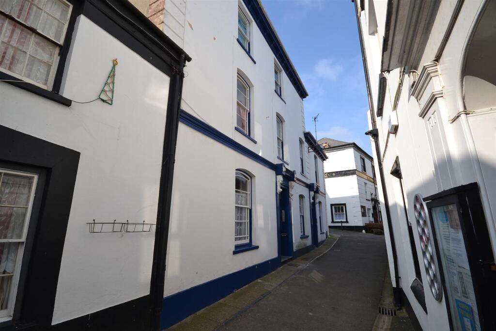 Main image of property: Market Street, Appledore, Bideford