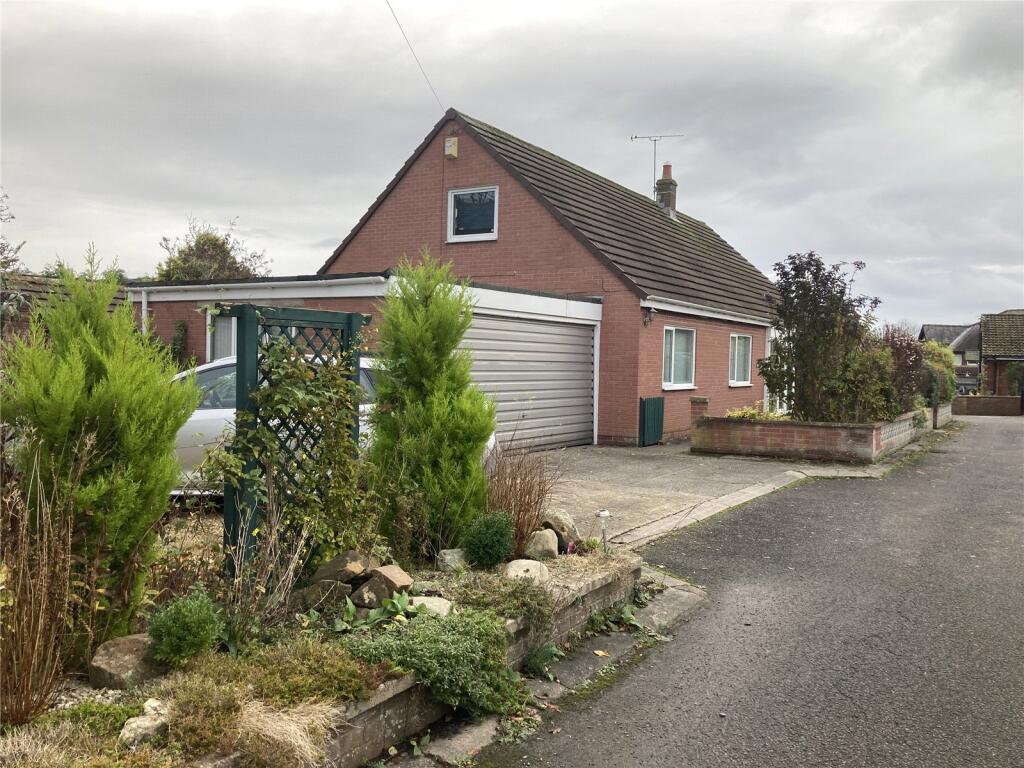 Main image of property: Oakbank, Houghton, Carlisle, CA3