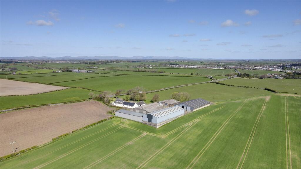 3 bedroom semidetached house for sale in Gatehead, Kilmarnock