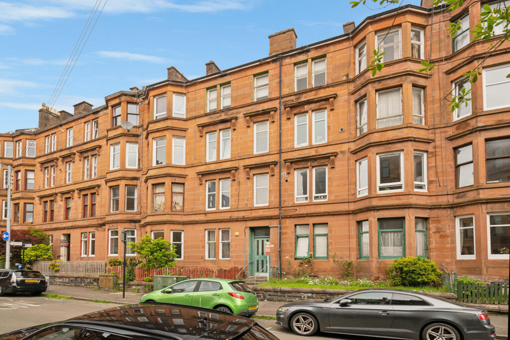 Main image of property: 3/1 62 White Street, Partick, G11
