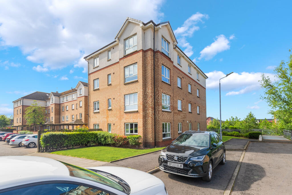 Main image of property: 0/1 16 Bulldale Place, Garscadden, G14