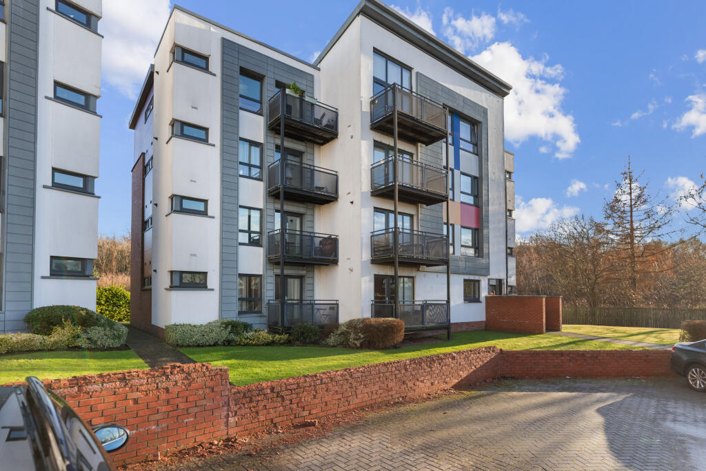 Main image of property: 0/2 94 Shuna Crescent, Glasgow, G20