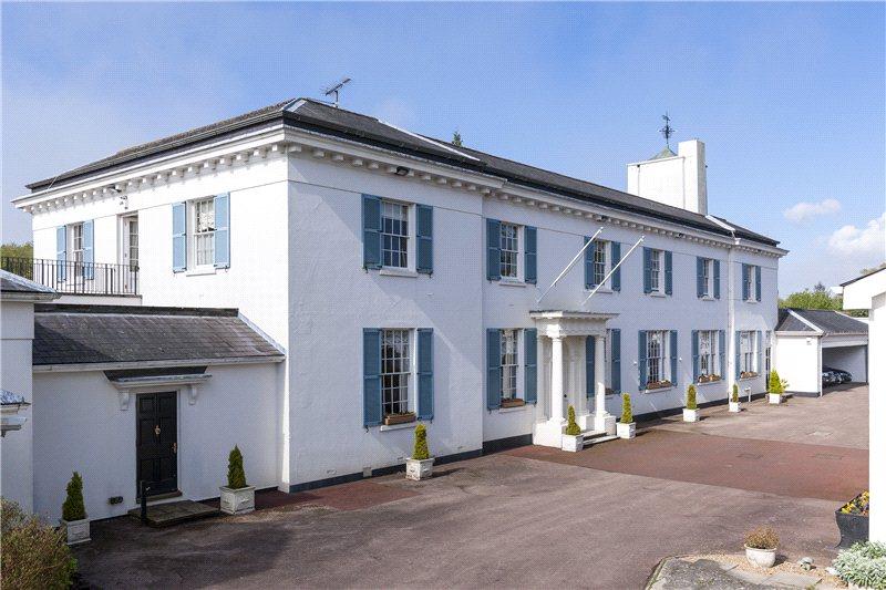 7 bedroom detached house for sale in Ranmore Common, Dorking, Surrey, RH5