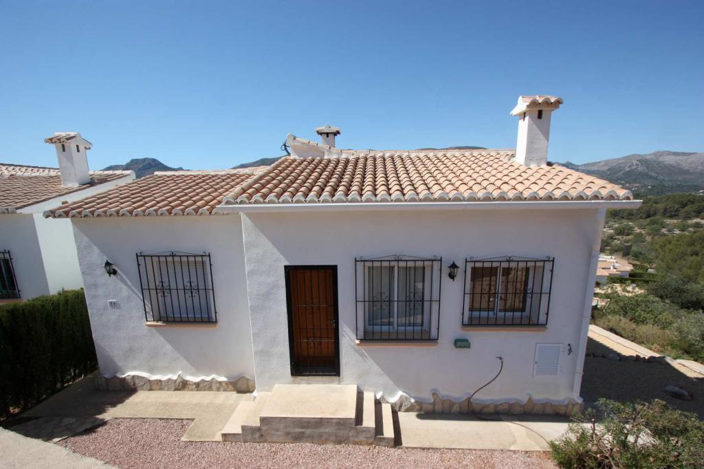 2 bedroom villa for sale in Orba, Spain