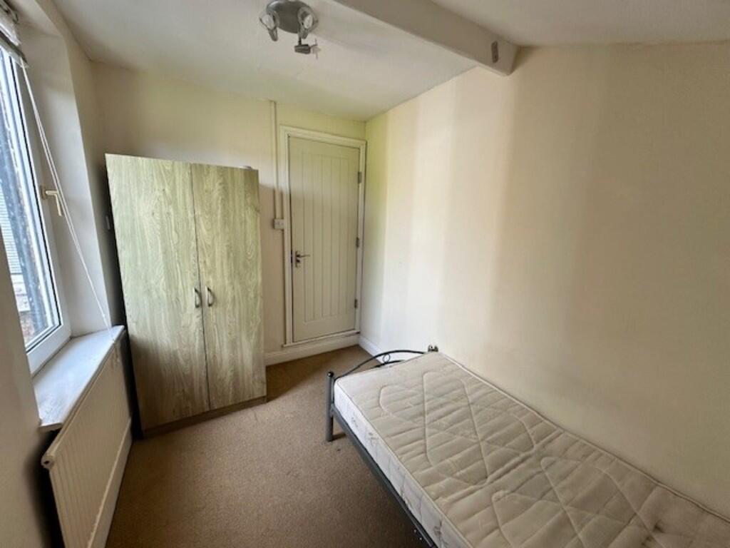 Main image of property: Rose Street, Room Four