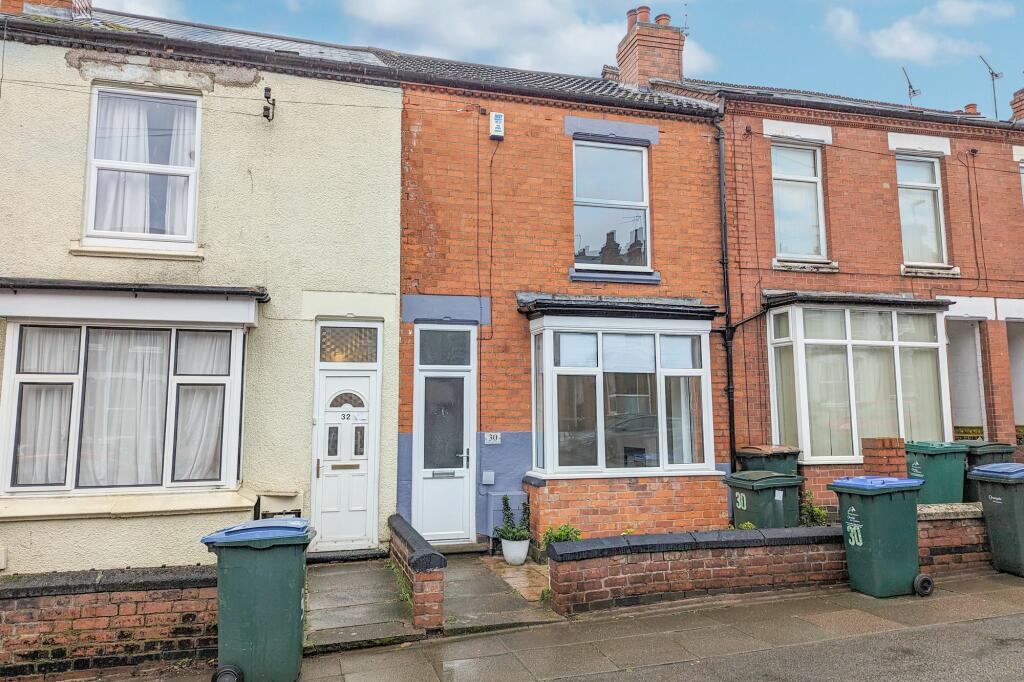 3 bedroom terraced house for sale in Coventry, CV5