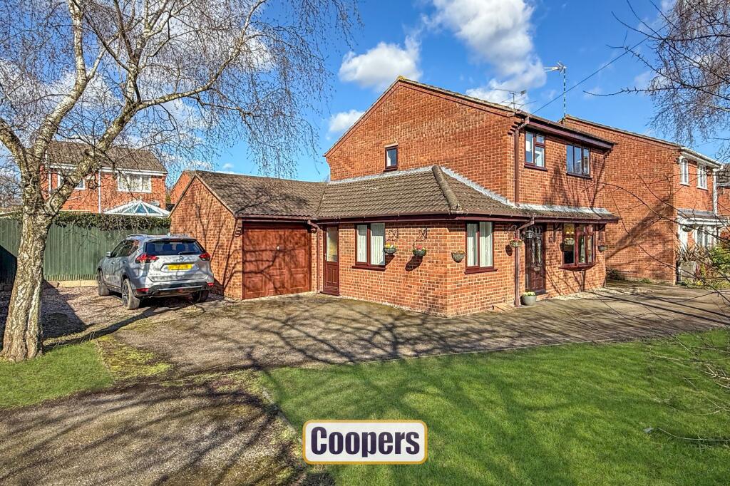 Main image of property: Merlin Avenue, Bucks Hill, CV10