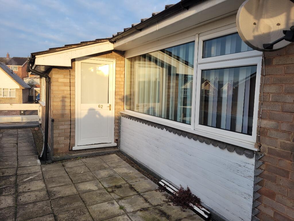 2 bedroom flat for rent in Valley Drive, Newthorpe, NG16