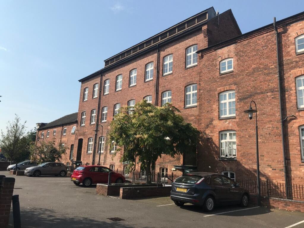 Main image of property: 167-169 Horninglow Street, Burton Upon Trent, DE14