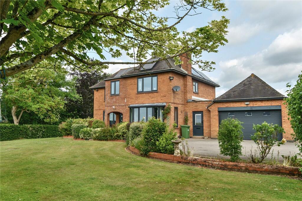 Main image of property: Pig Market End, Upton, Huntingdon, Cambridgeshire, PE28
