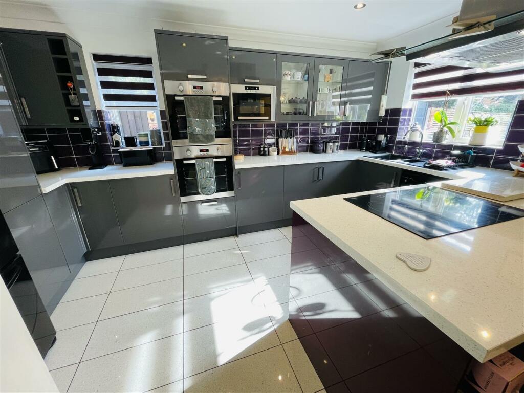 Additional property image - Campbell Close, Galley Common