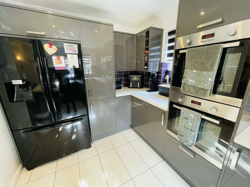 Additional property image - Campbell Close, Galley Common