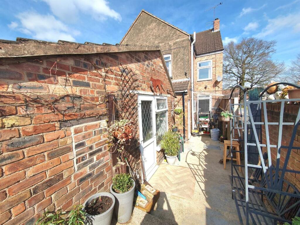 Additional property image - Ansley Common, Nuneaton