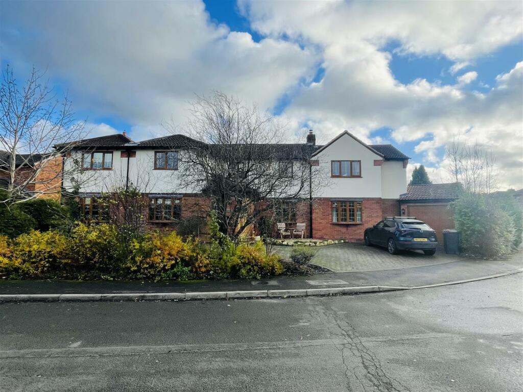 Additional property image - Falcon Close, Whitestone