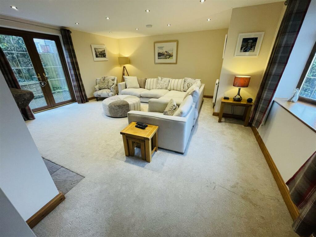 Additional property image - Falcon Close, Whitestone