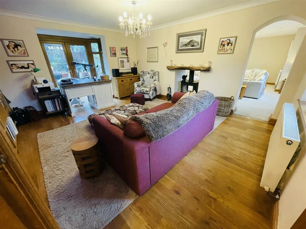 Additional property image - Falcon Close, Whitestone