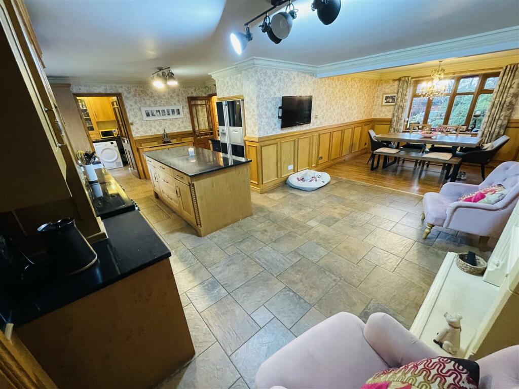 Additional property image - Falcon Close, Whitestone