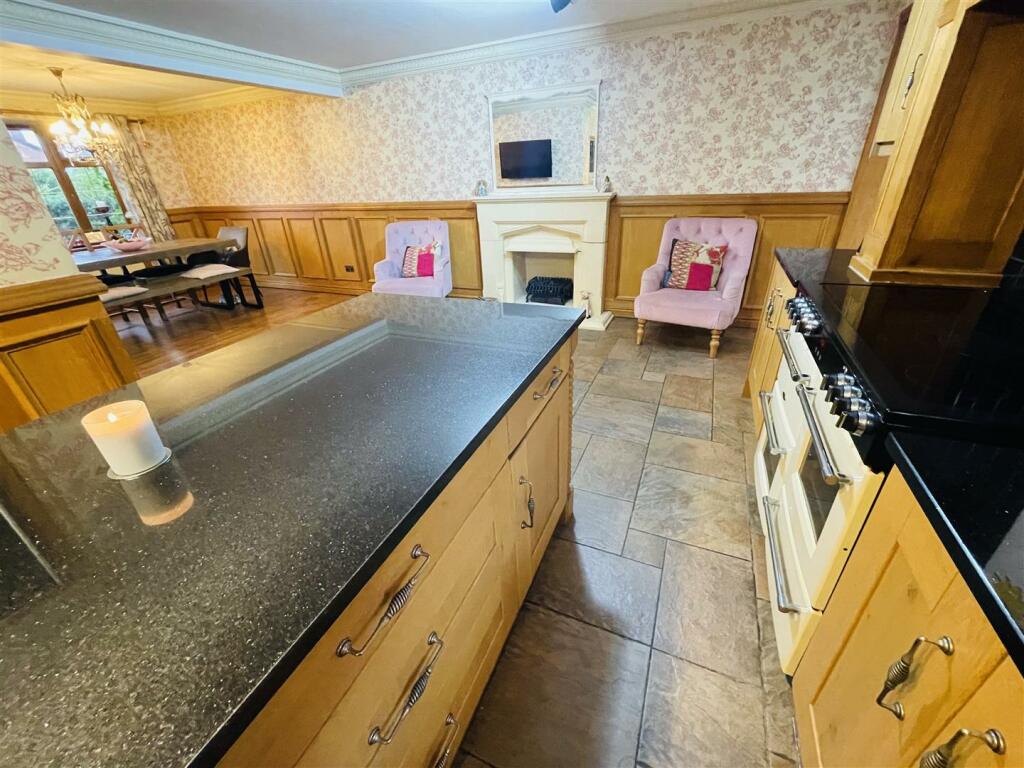 Additional property image - Falcon Close, Whitestone
