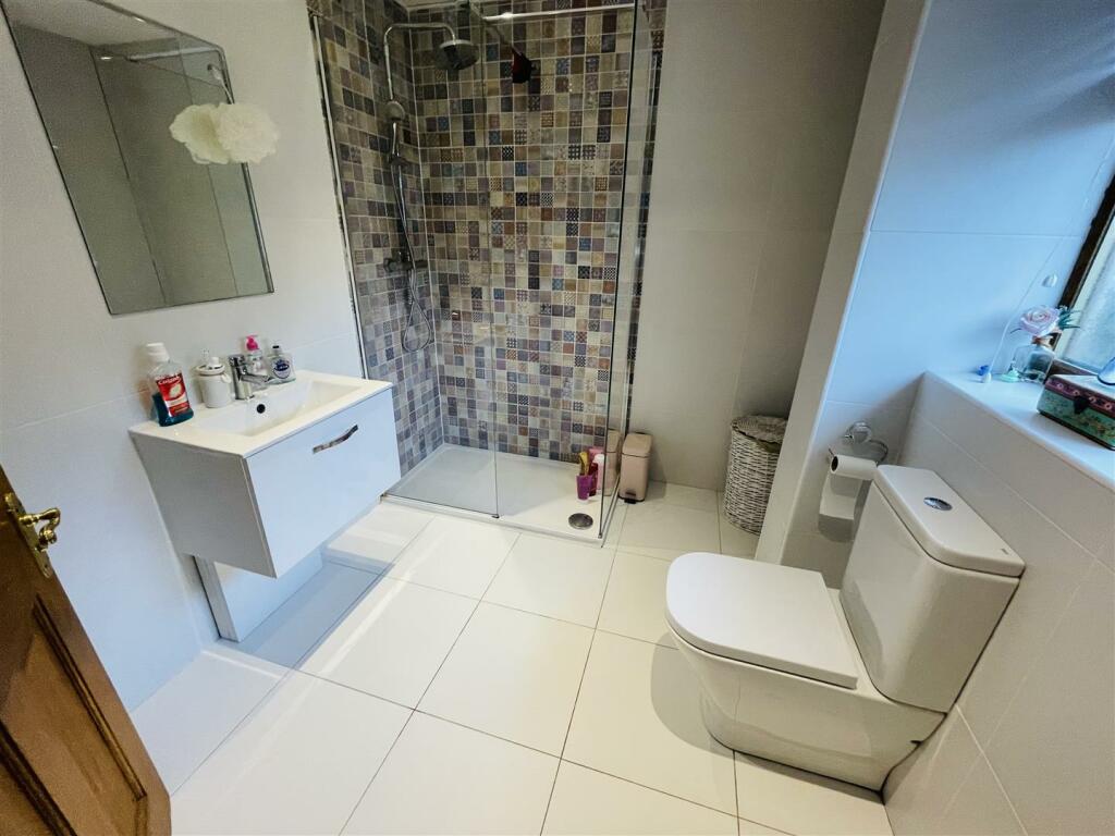 Additional property image - Falcon Close, Whitestone