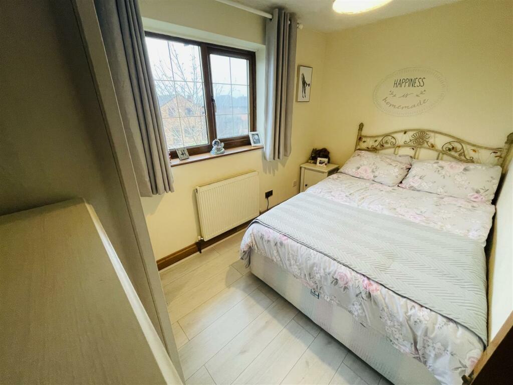 Additional property image - Falcon Close, Whitestone
