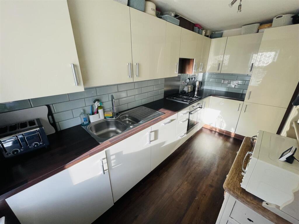 Additional property image - Queen Elizabeth Road, Nuneaton