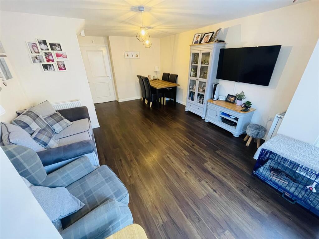 Additional property image - Queen Elizabeth Road, Nuneaton