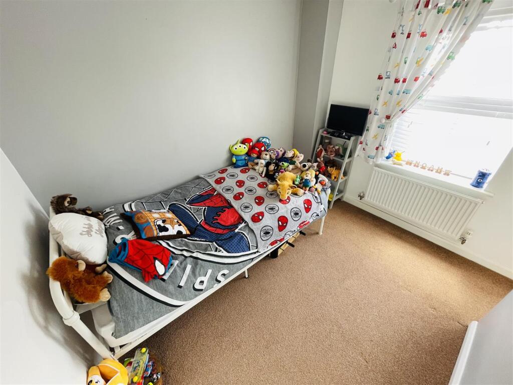 Additional property image - Queen Elizabeth Road, Nuneaton