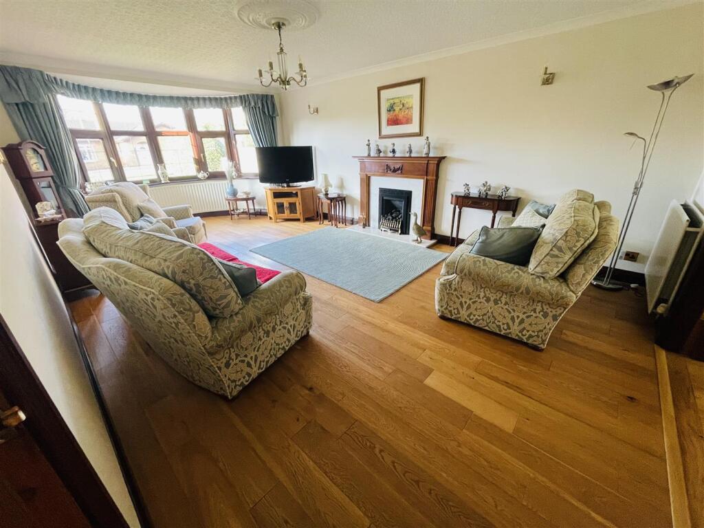 Additional property image - Middelburg Close, Whitestone