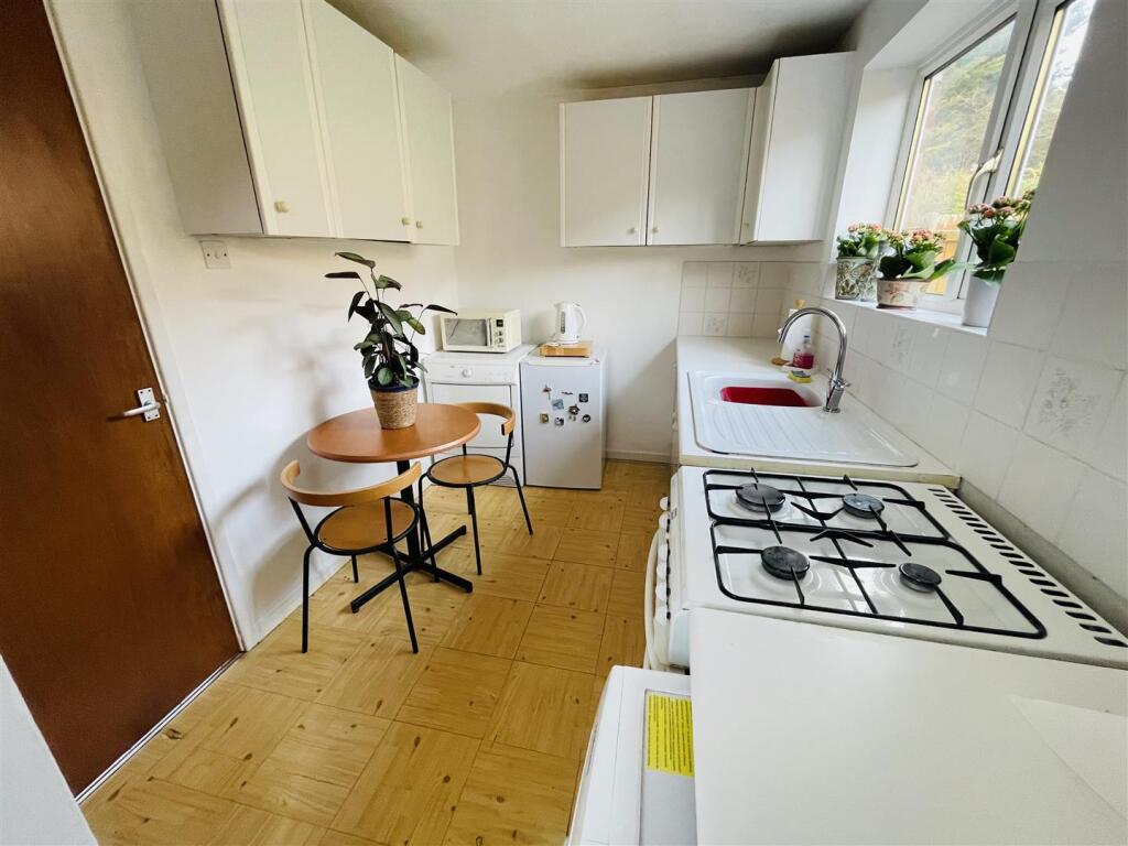 Additional property image - Salisbury Drive, Nuneaton